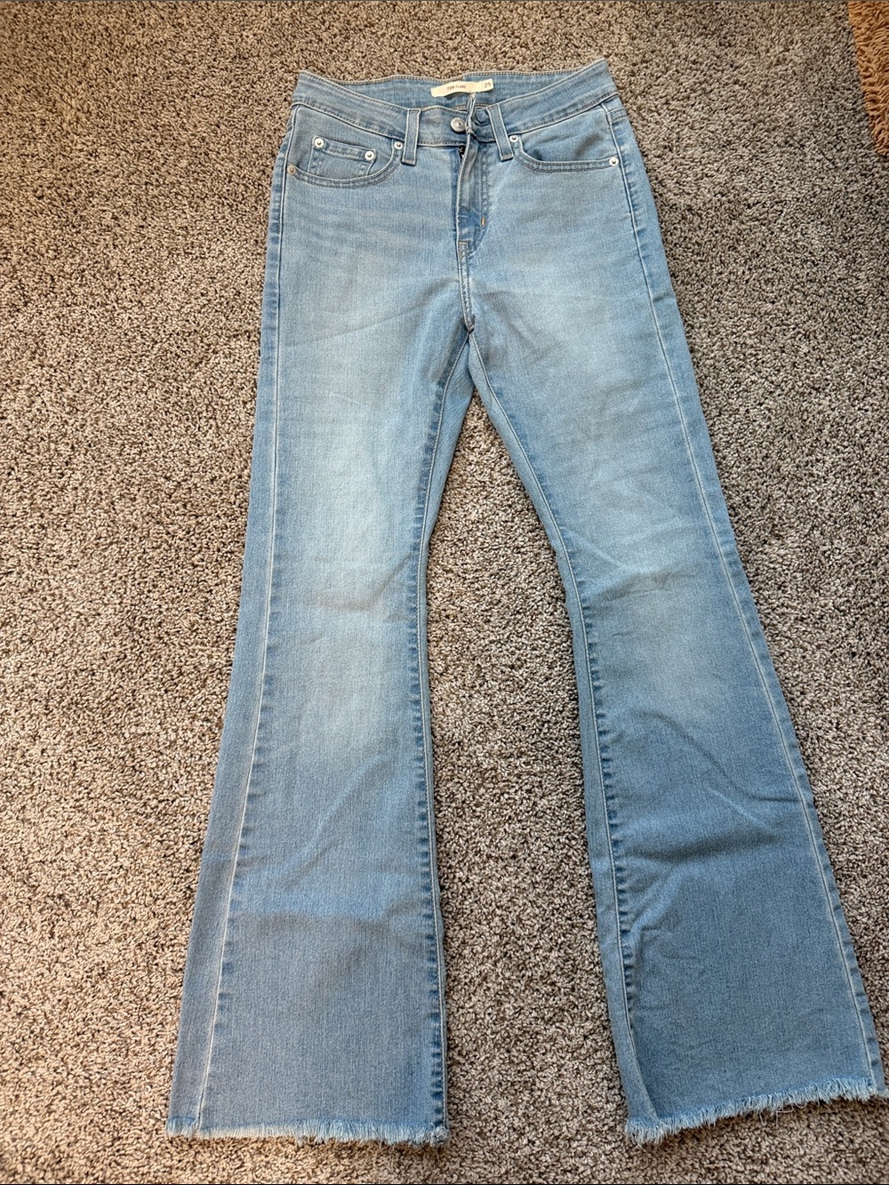Light Wash High-Rise Wide-Leg Jeans with Frayed Hem